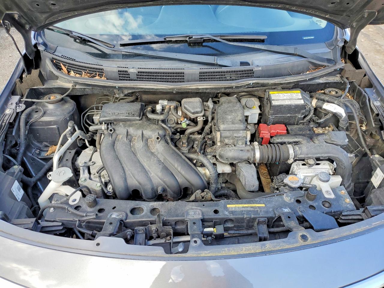 Nissan Versa 1.6 Sv