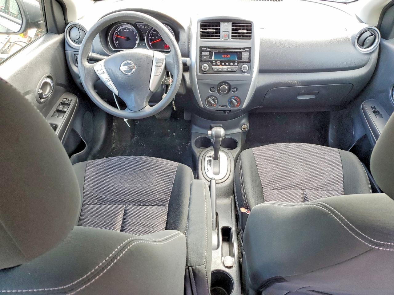 Nissan Versa 1.6 Sv