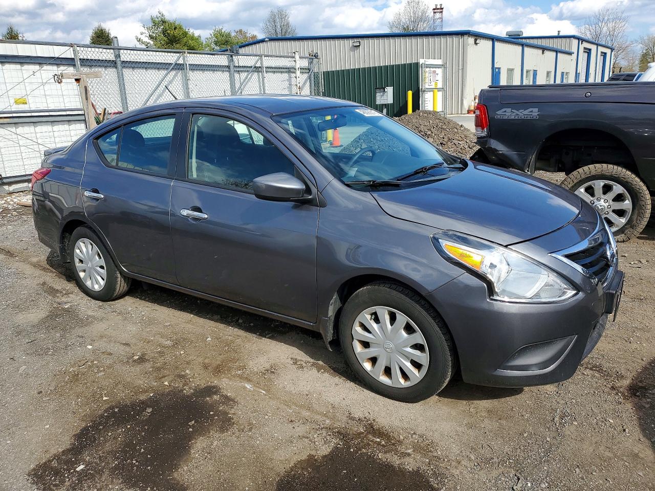 Nissan Versa 1.6 Sv