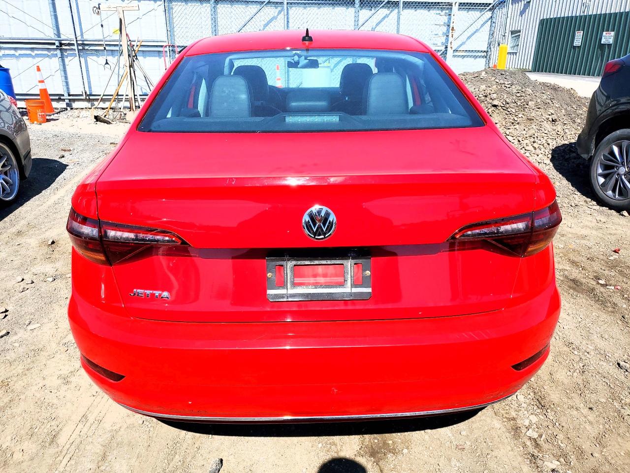 Volkswagen Jetta S