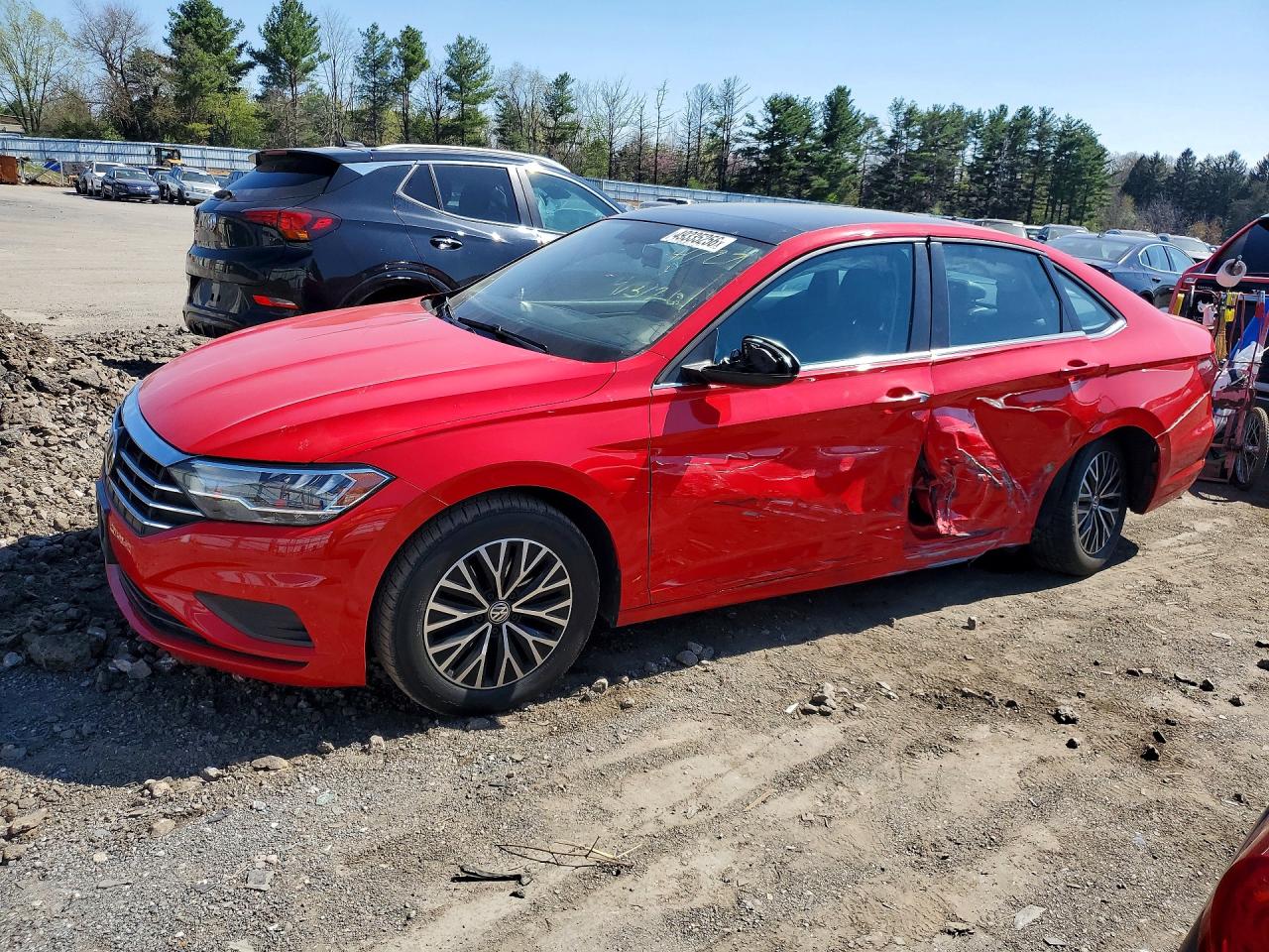 Salvage Volkswagen Jetta Image