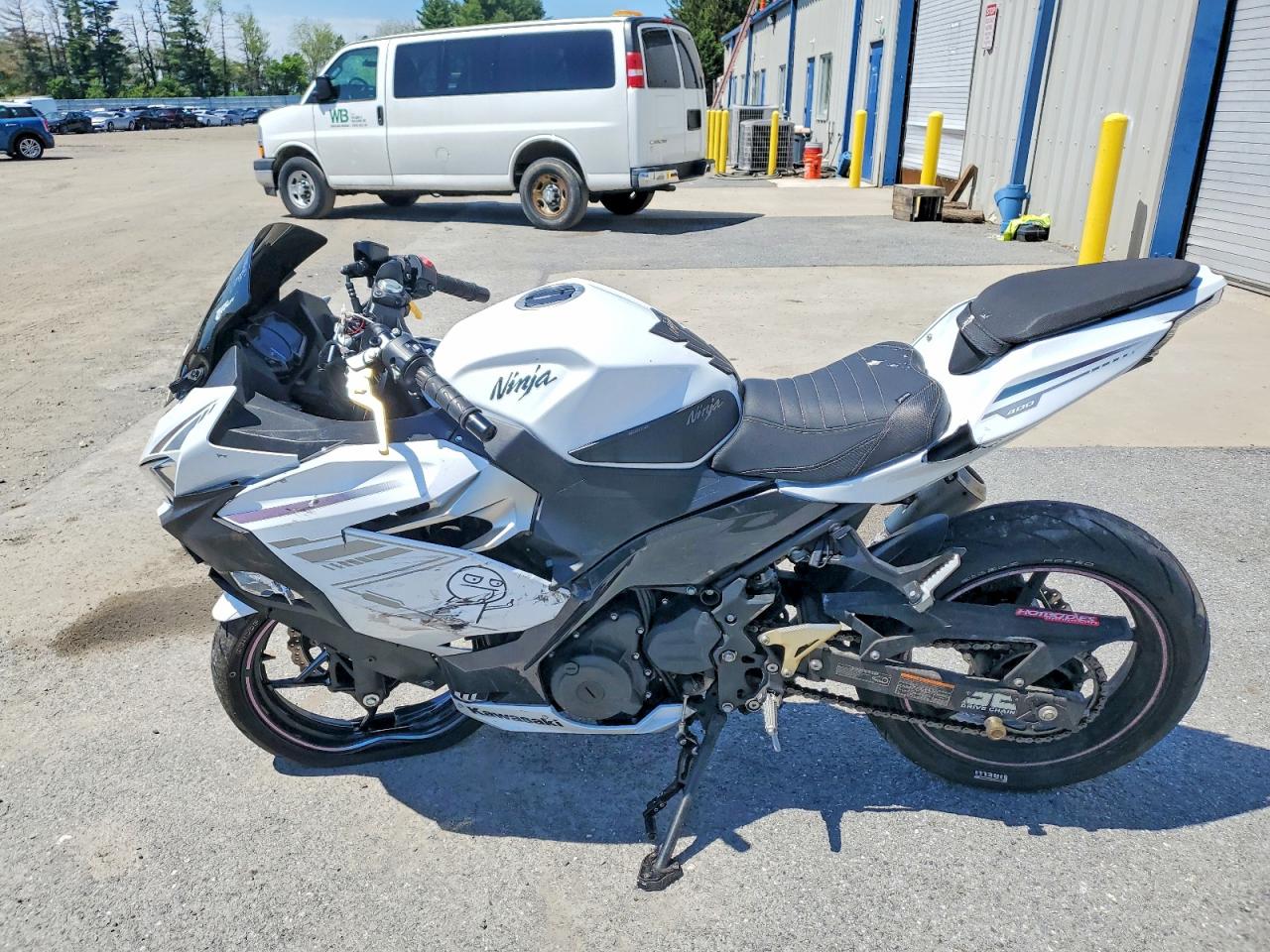 Kawasaki Ex400