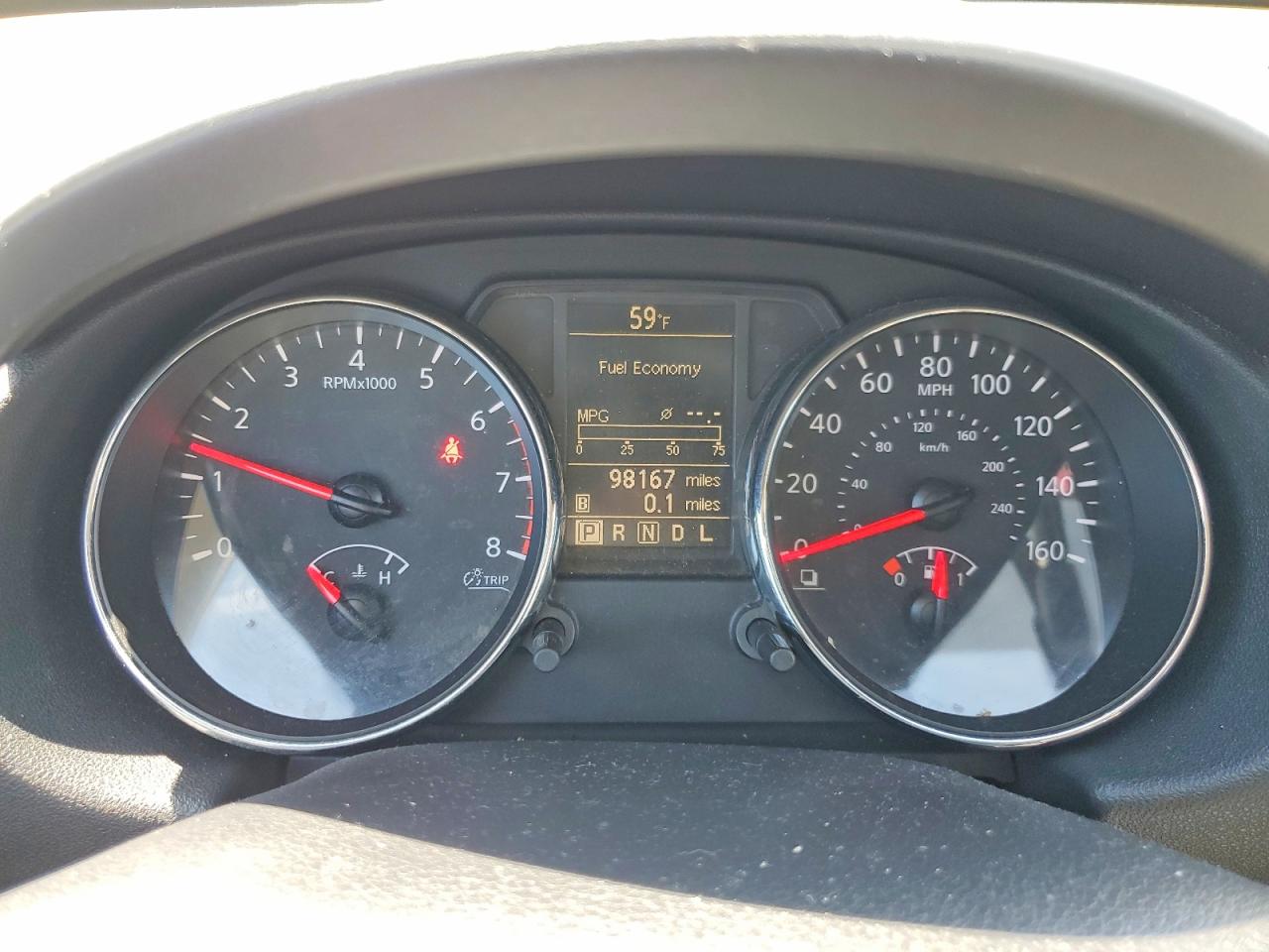 Nissan Rogue S