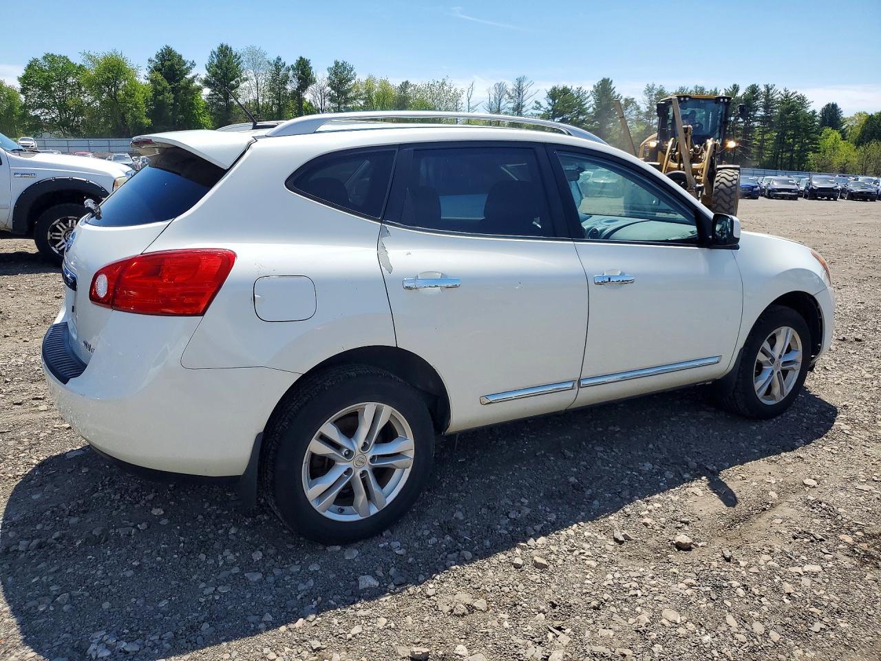 Nissan Rogue S