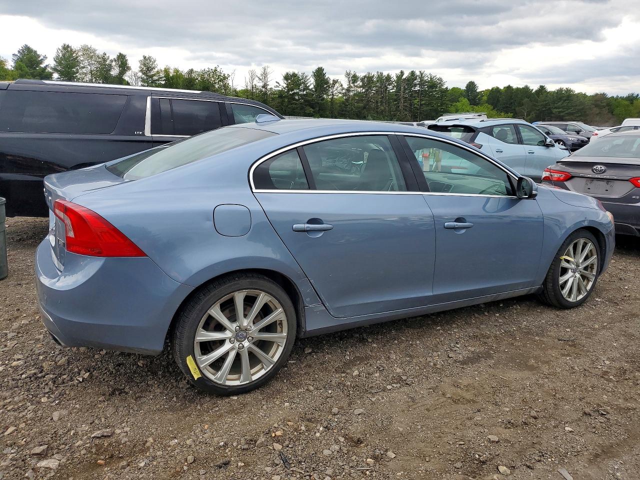 Volvo S60 Platinum