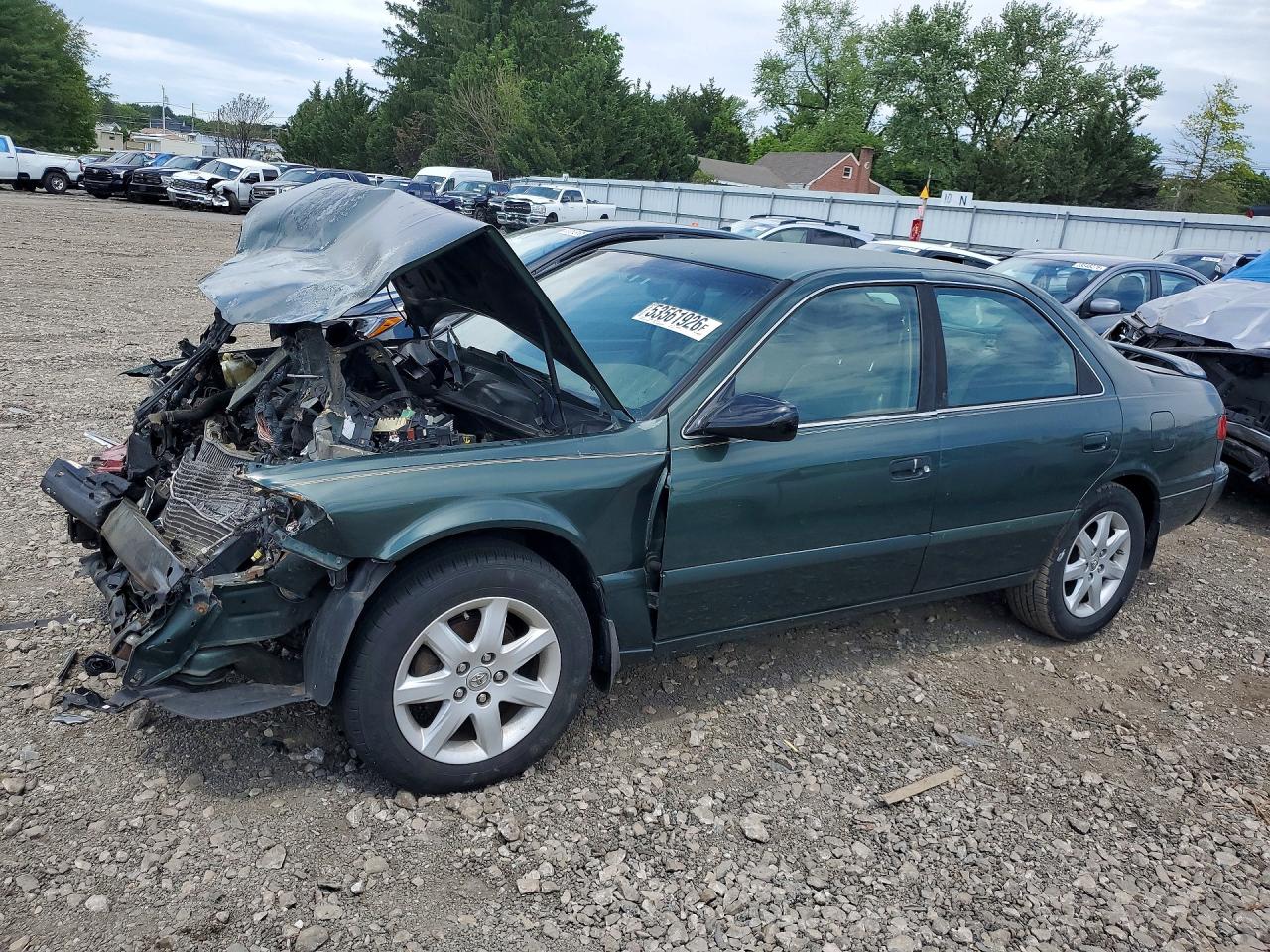 Salvage Toyota Camry Image