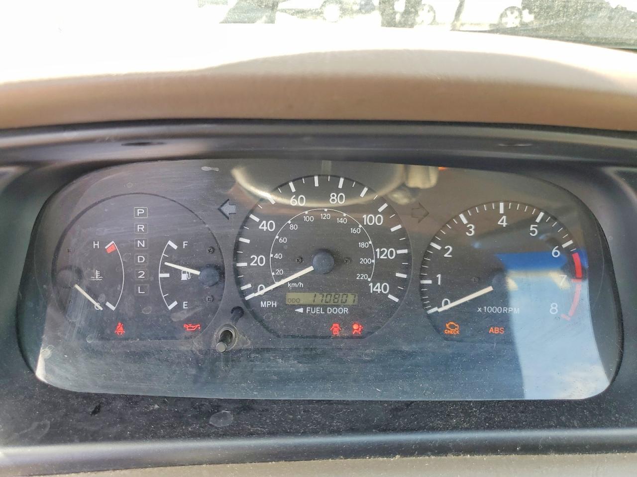 Toyota Camry Le V6