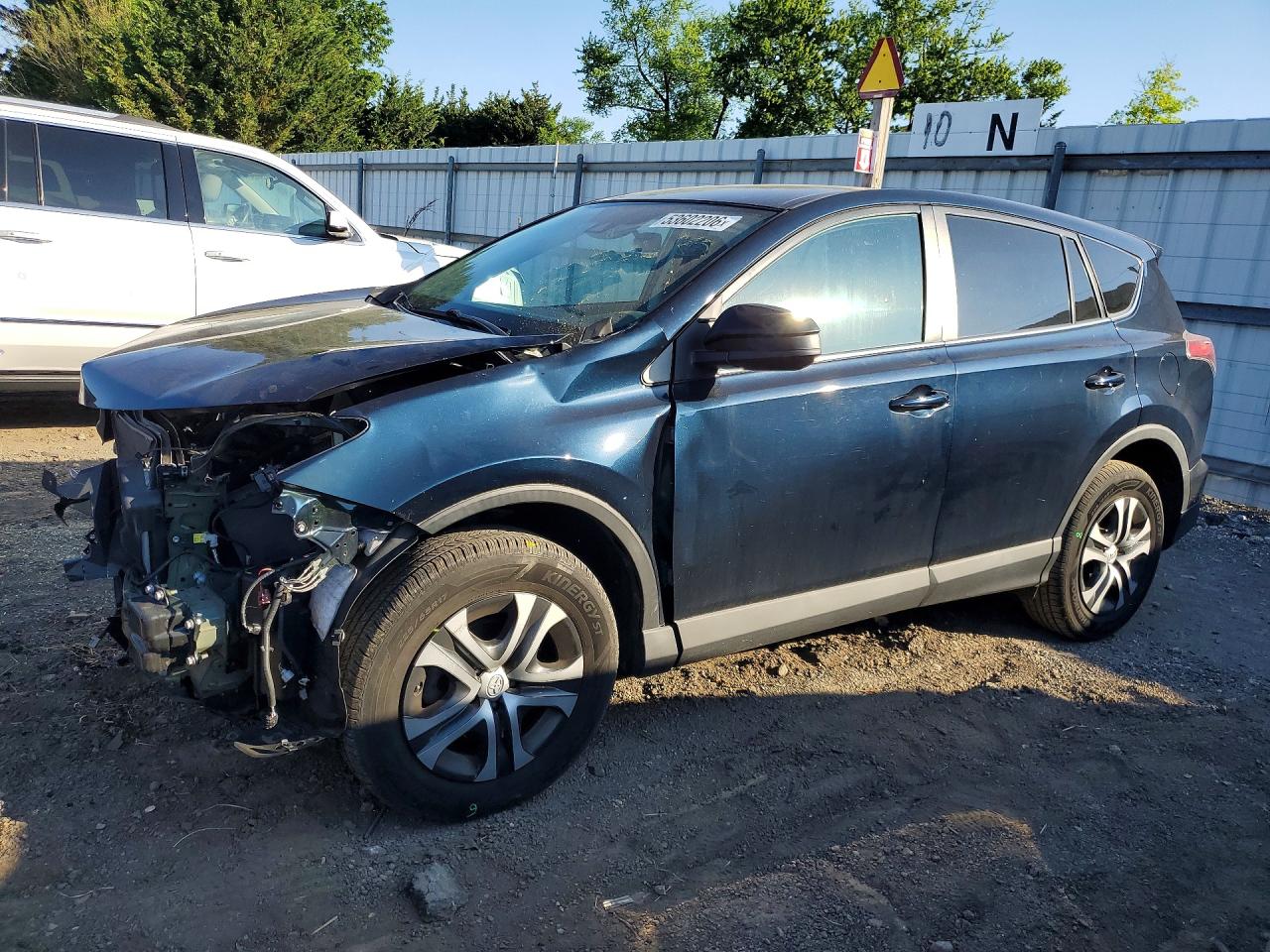 Salvage Toyota RAV4 Image