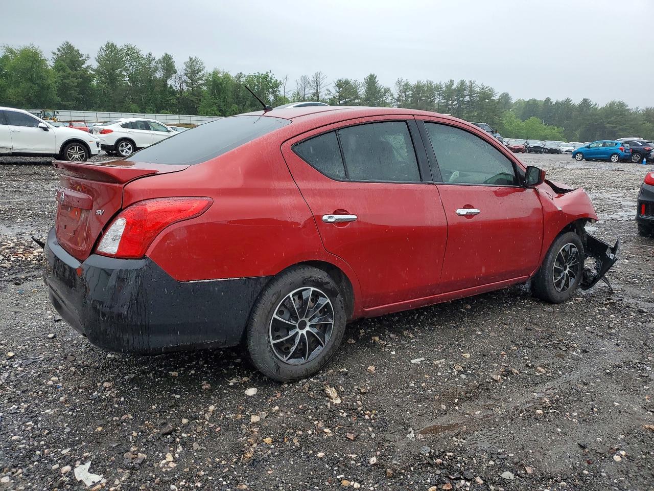 Nissan Versa Sv