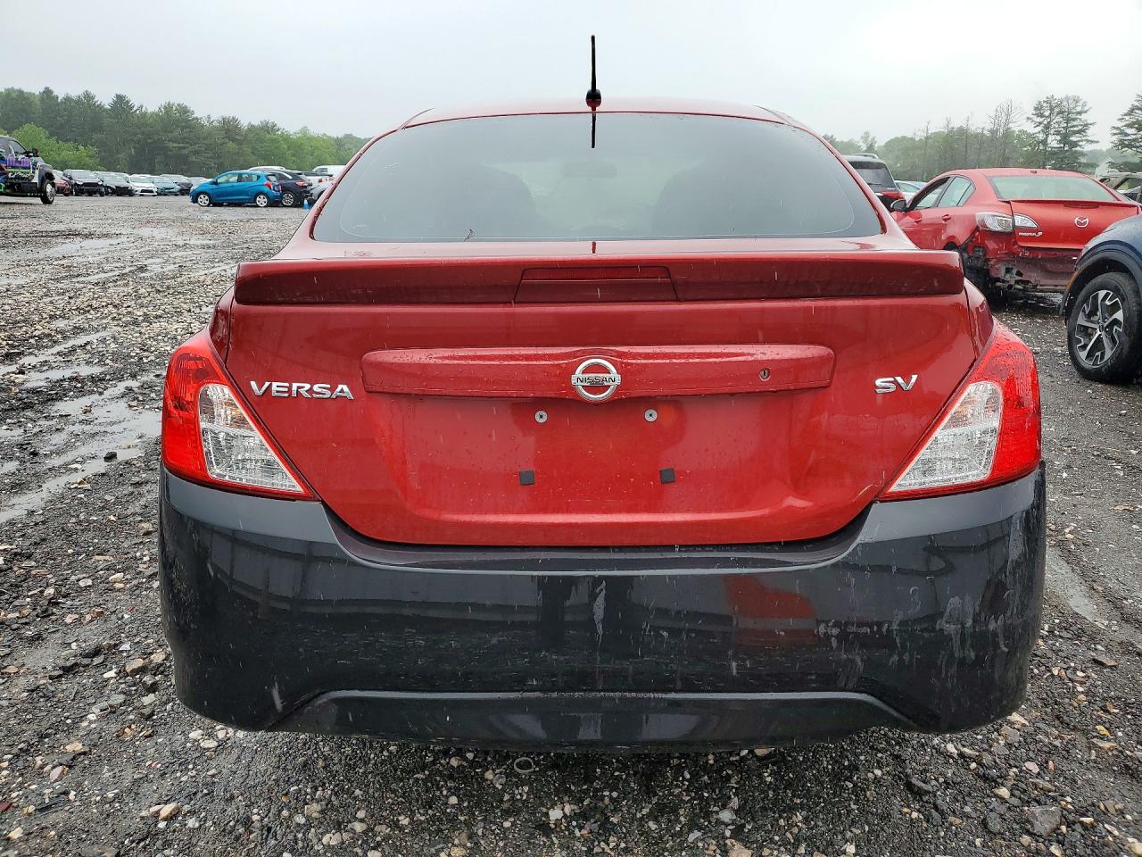 Nissan Versa Sv
