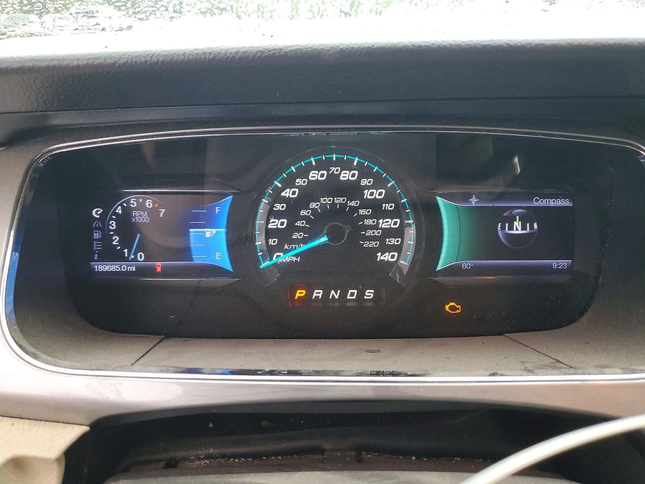 Ford Taurus Sel
