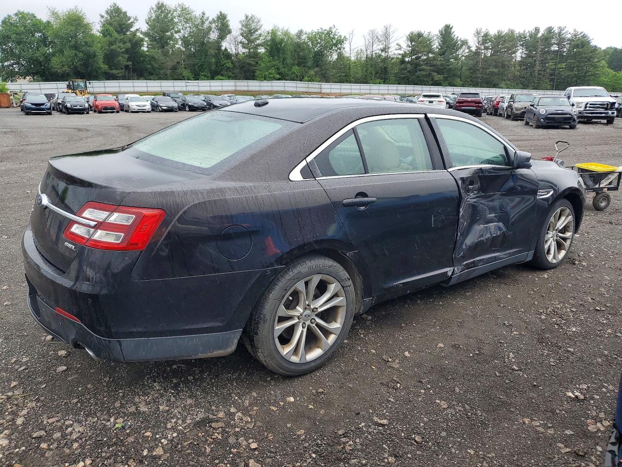 Ford Taurus Sel