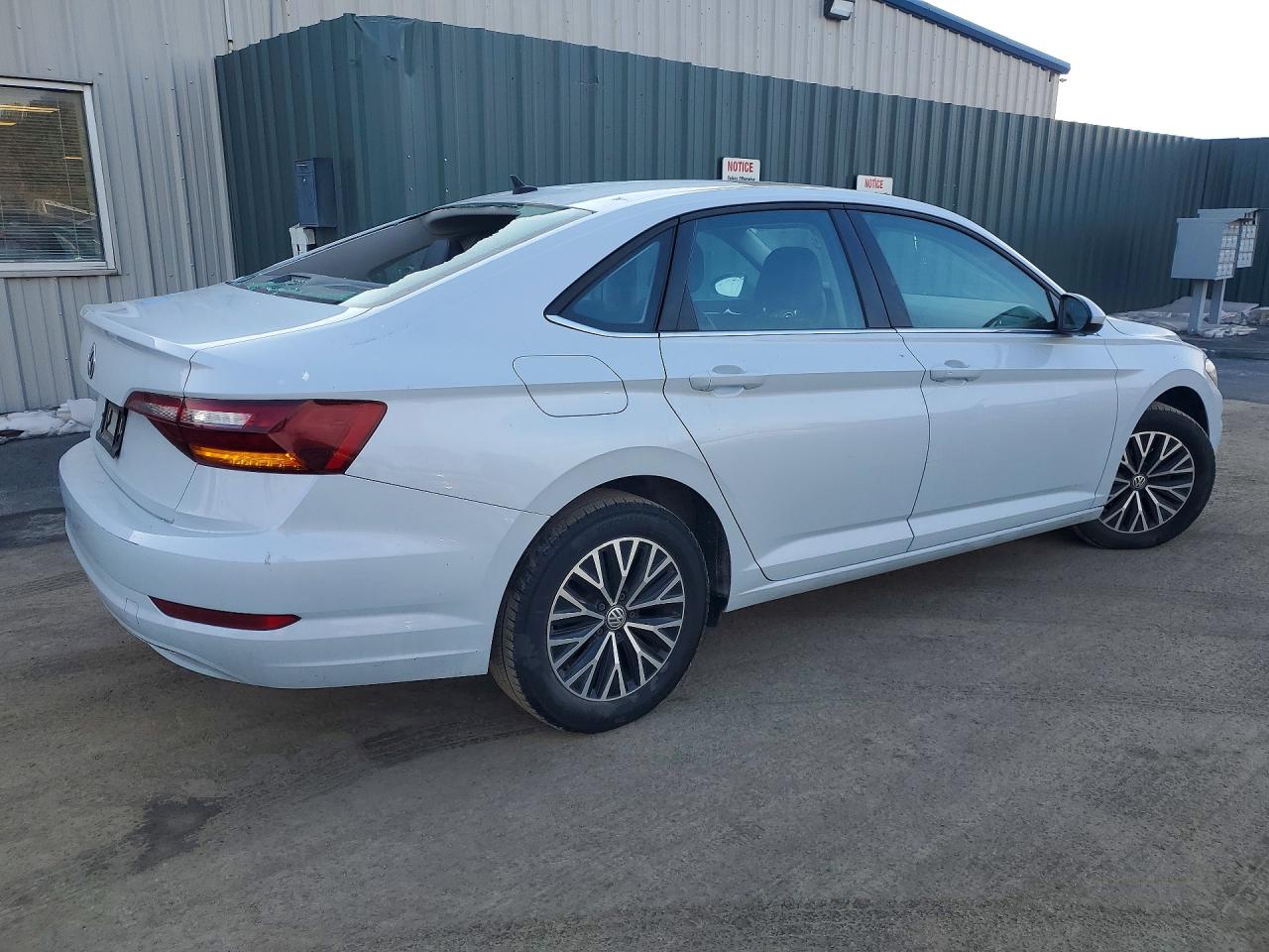 Volkswagen Jetta S