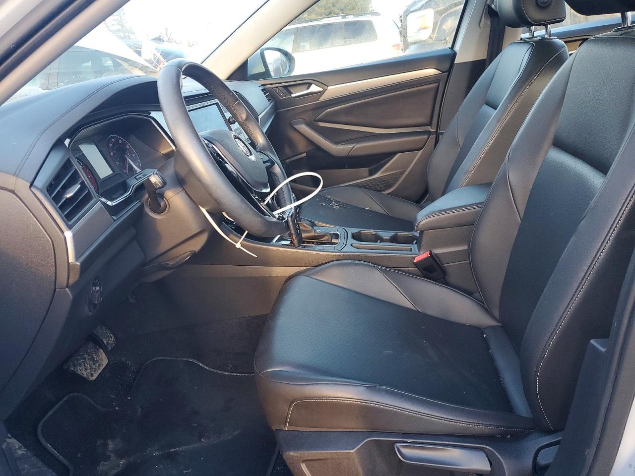 Volkswagen Jetta S