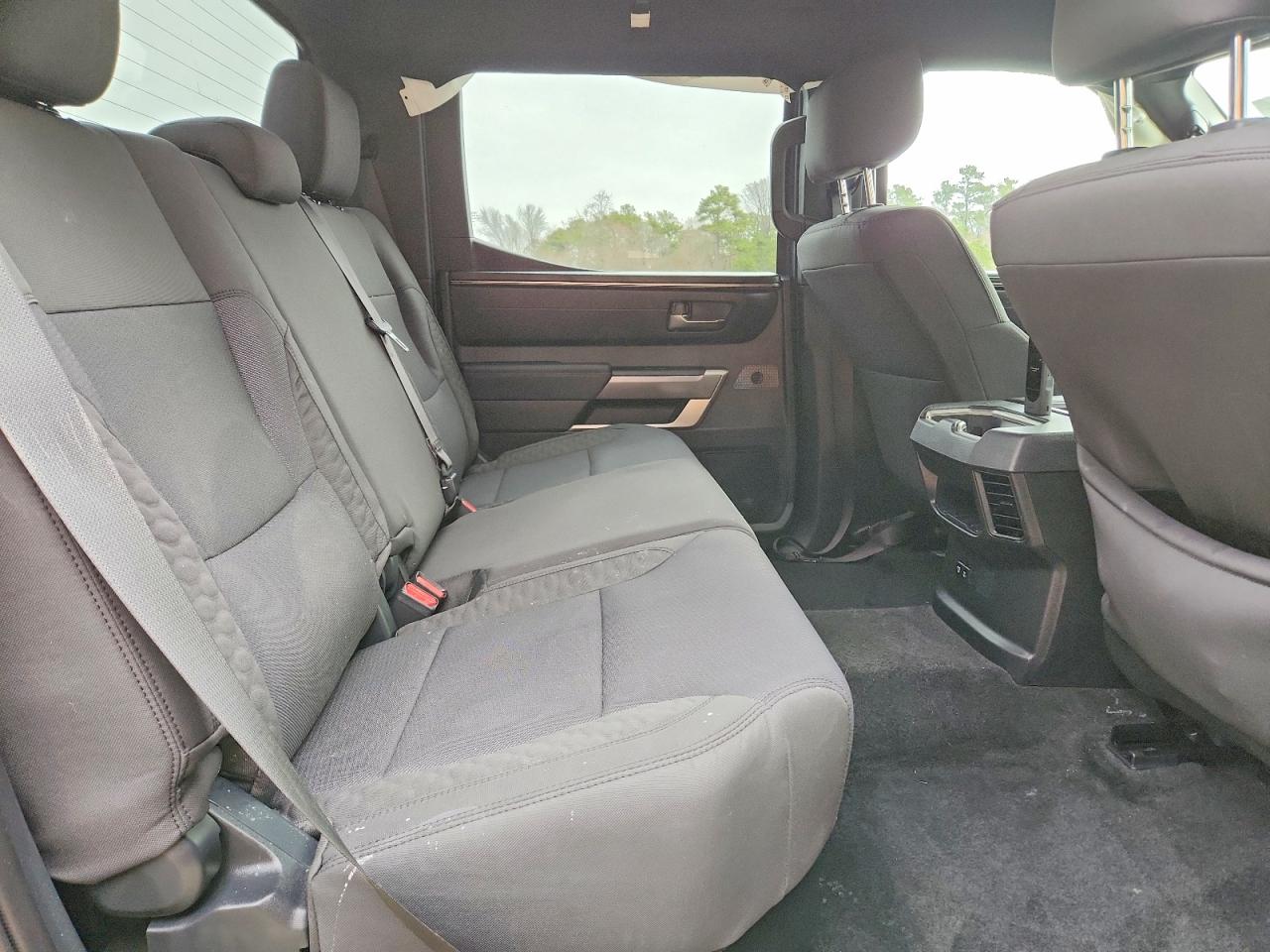 Toyota Tundra Sr5