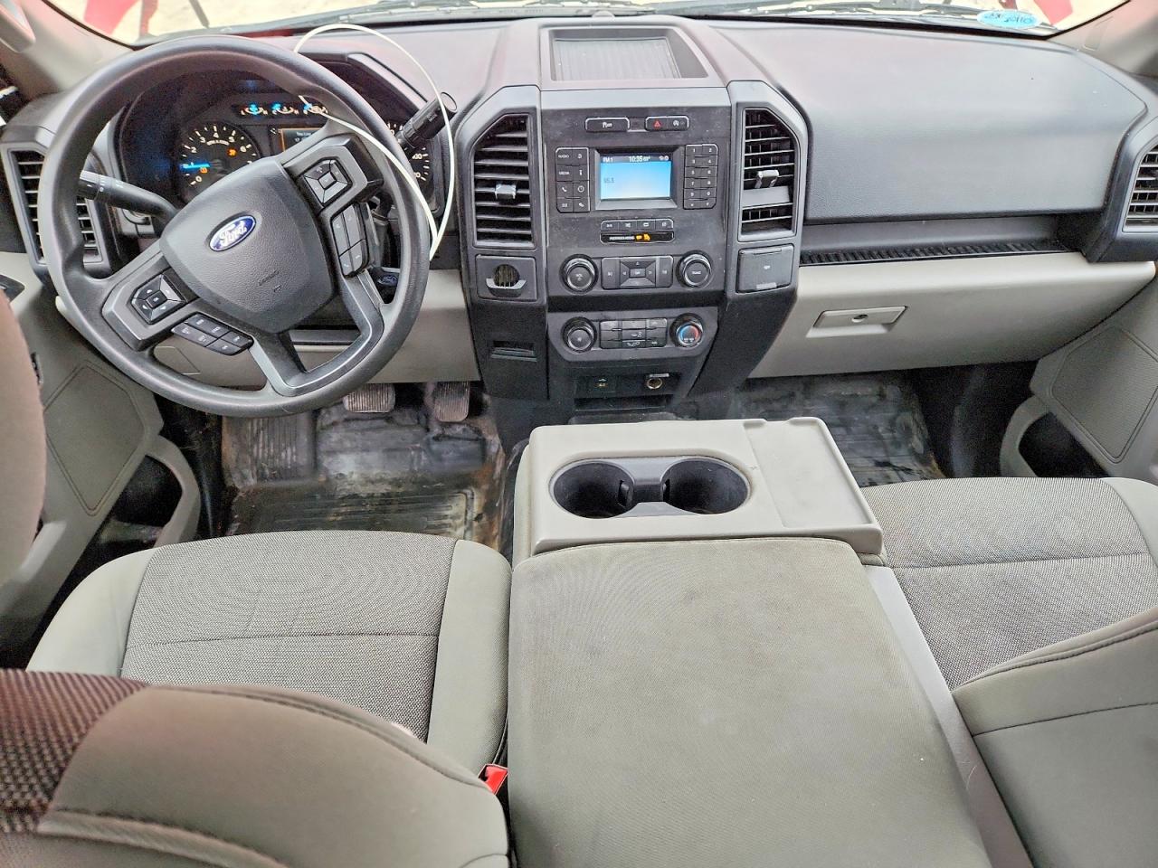 Ford F-150 Super Cab