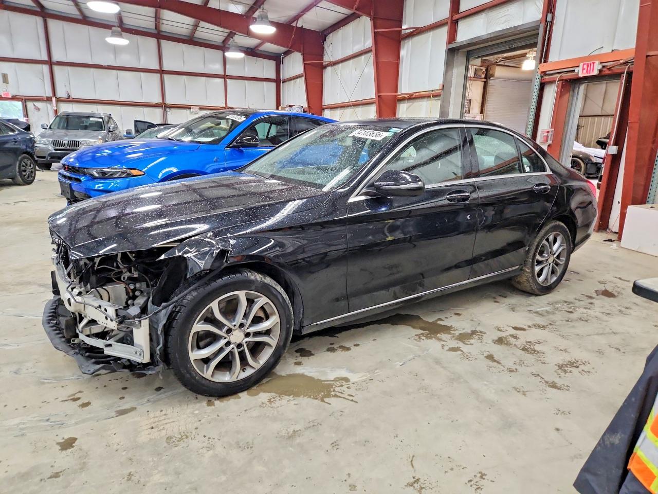 Salvage Mercedes-Benz C-Class Image