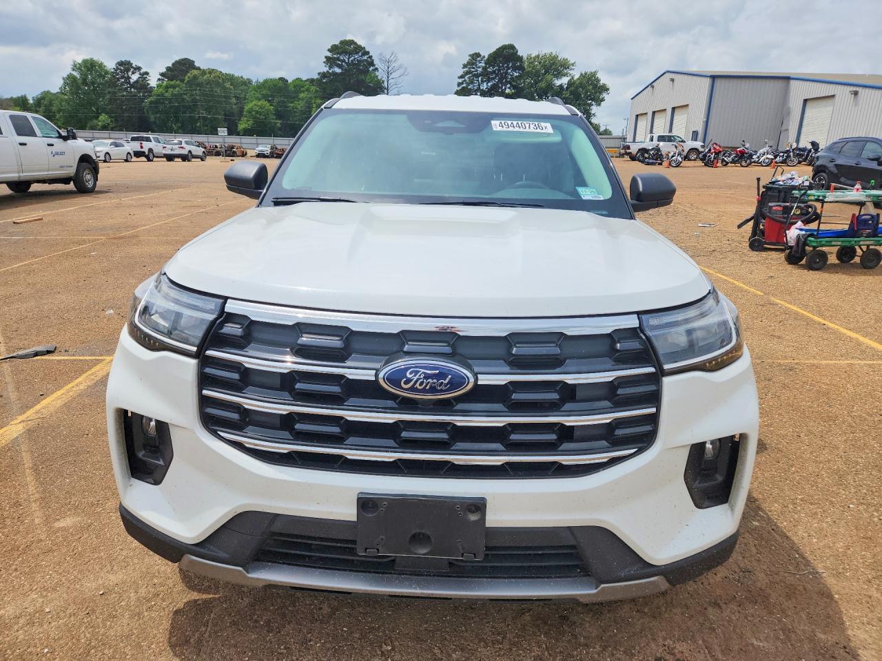 Ford Explorer Active