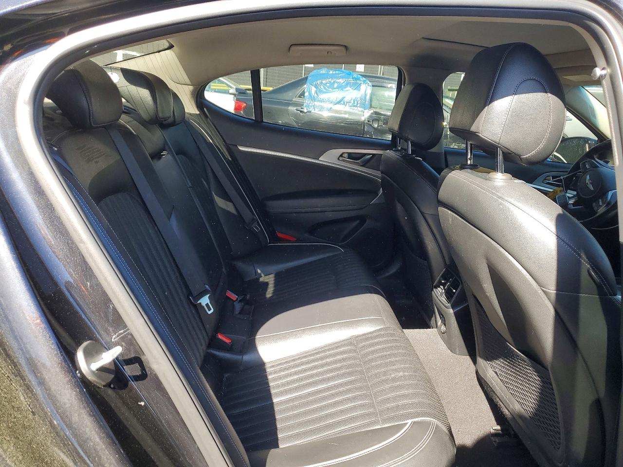 Genesis G70 2.0t 2.0t