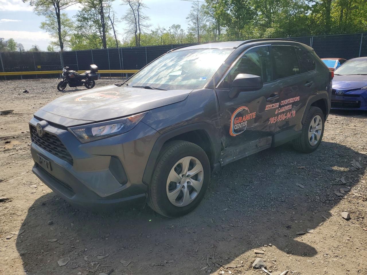 Salvage Toyota RAV4 Image