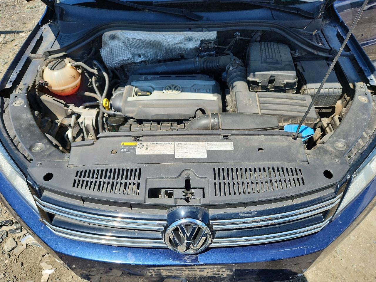 Volkswagen Tiguan S