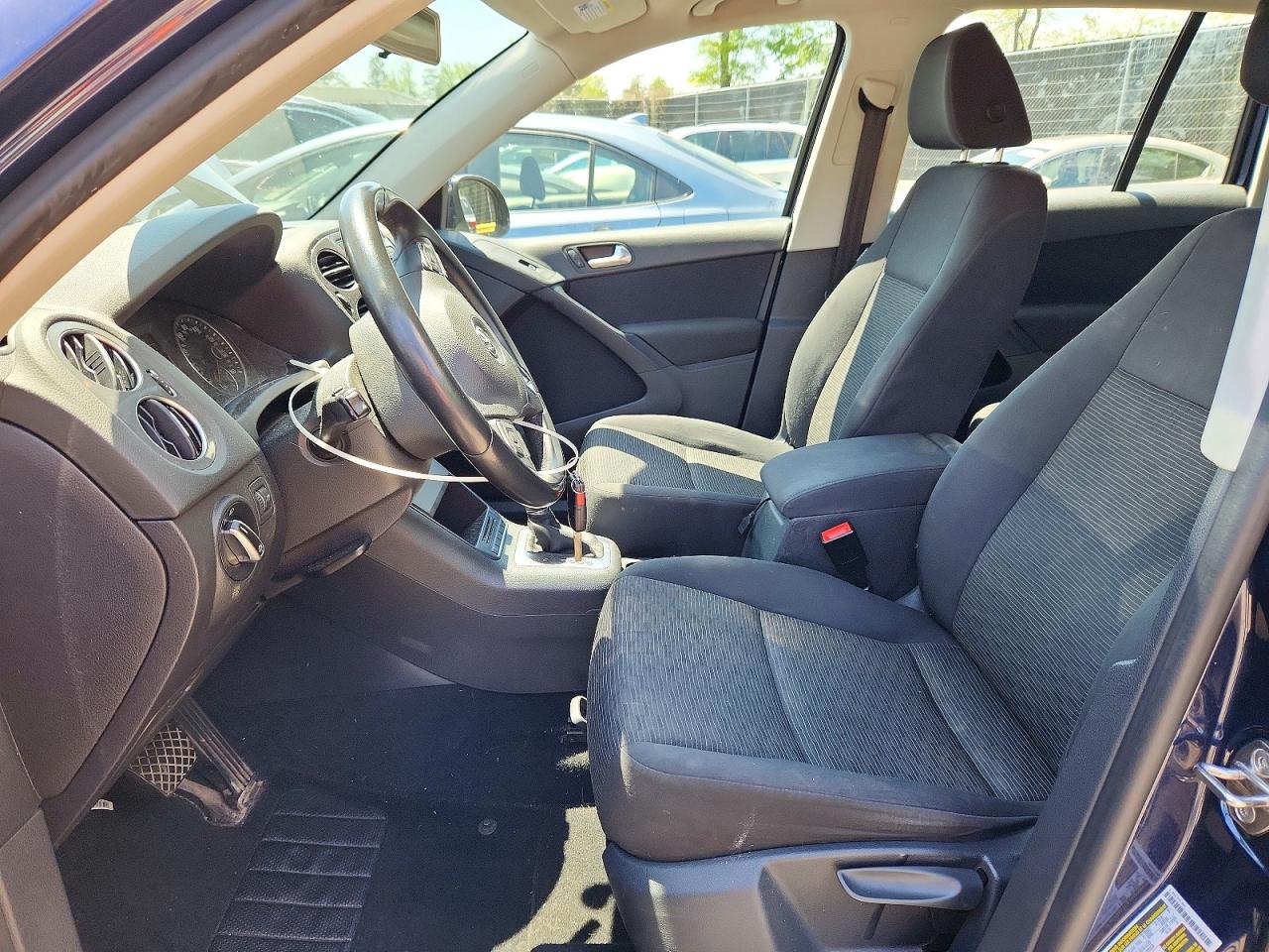 Volkswagen Tiguan S