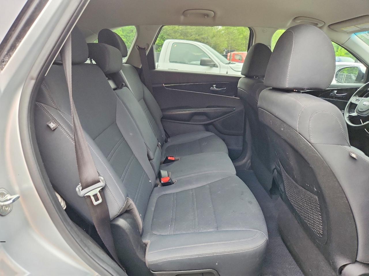 Kia Sorento L