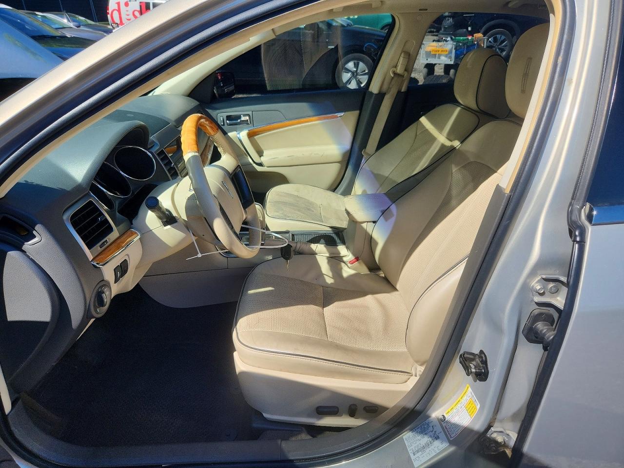 Lincoln MKZ