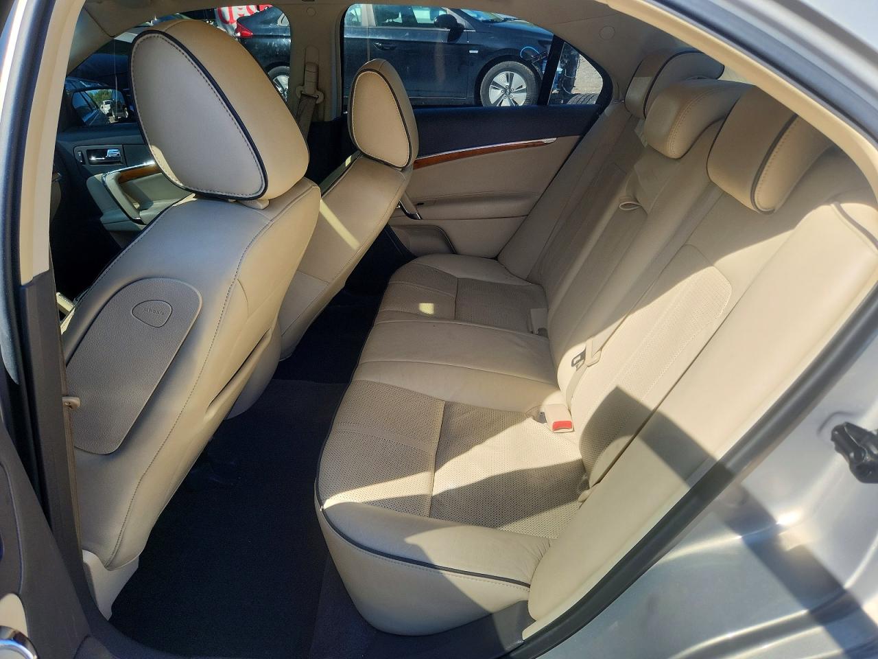 Lincoln MKZ