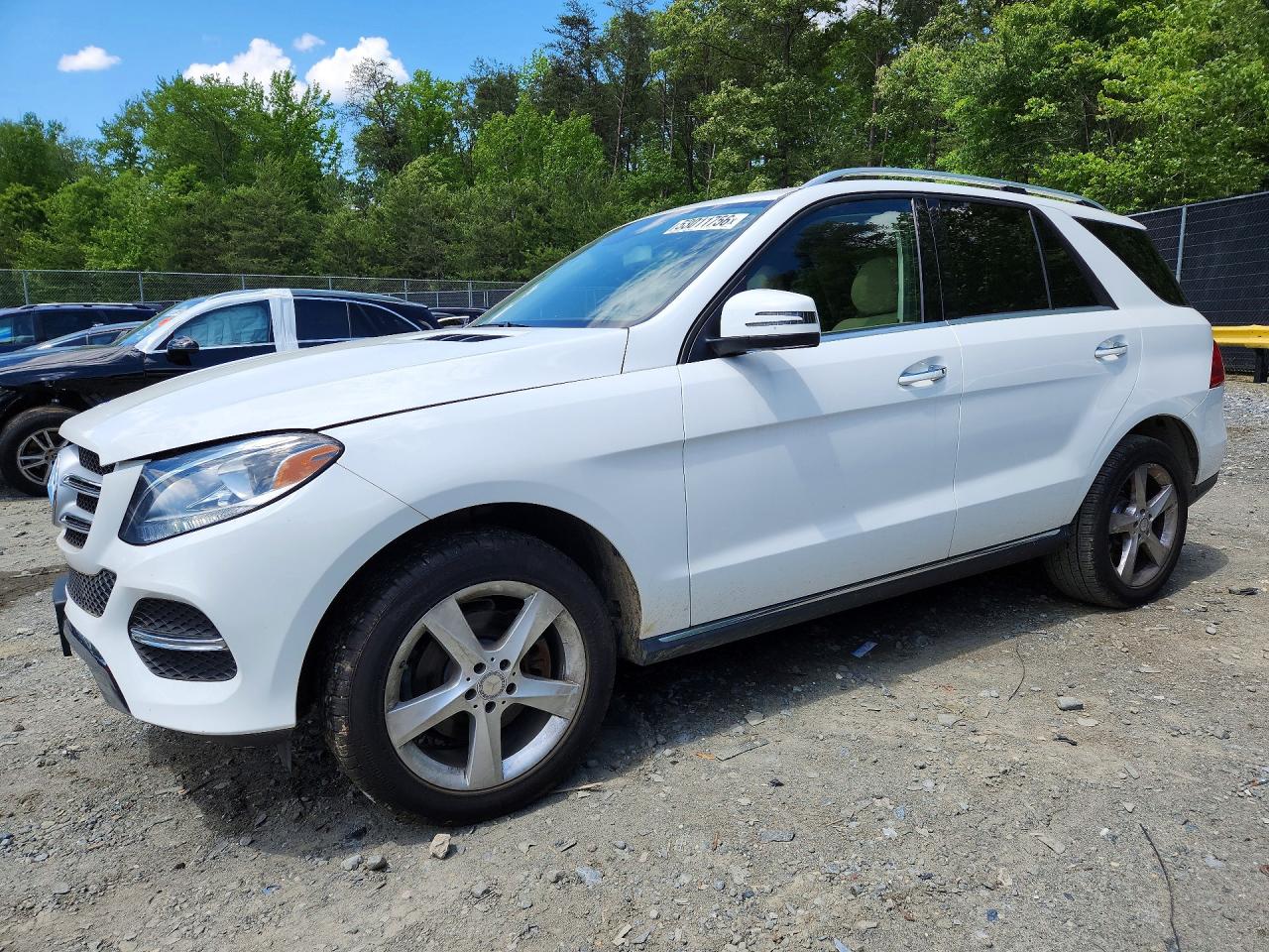 Salvage Mercedes-Benz GLE Image