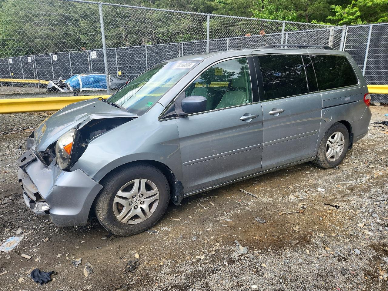 Salvage Honda Odyssey Image