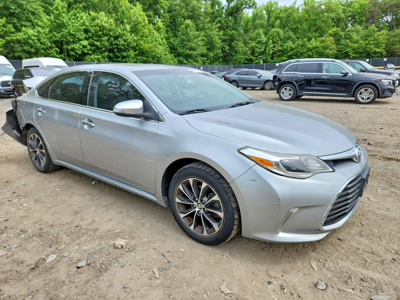 Toyota Avalon Xle Premium