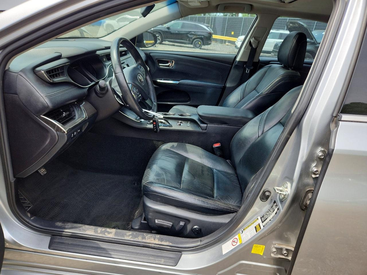 Toyota Avalon Xle Premium
