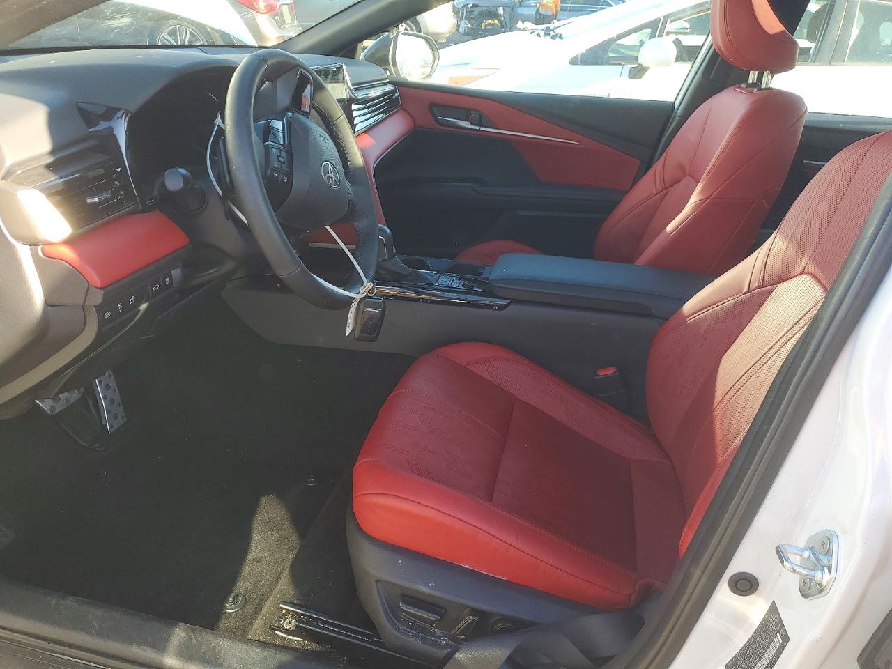 Toyota Camry Xse
