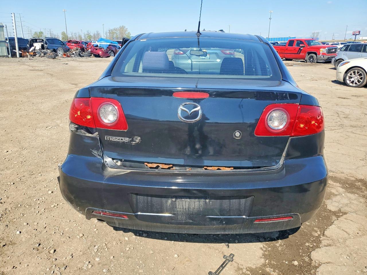 Mazda 3 I