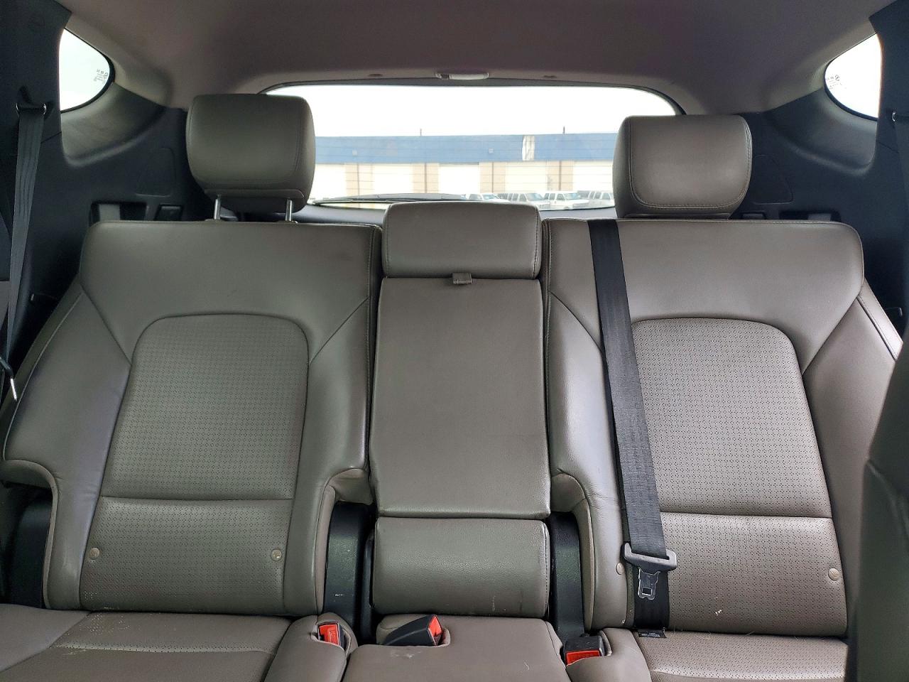 Hyundai SANTA FE 2.0t