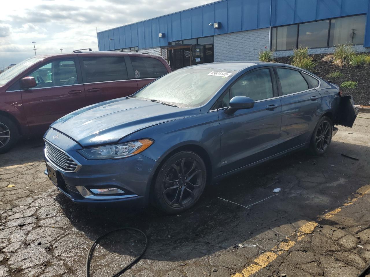 Salvage Ford Fusion Image