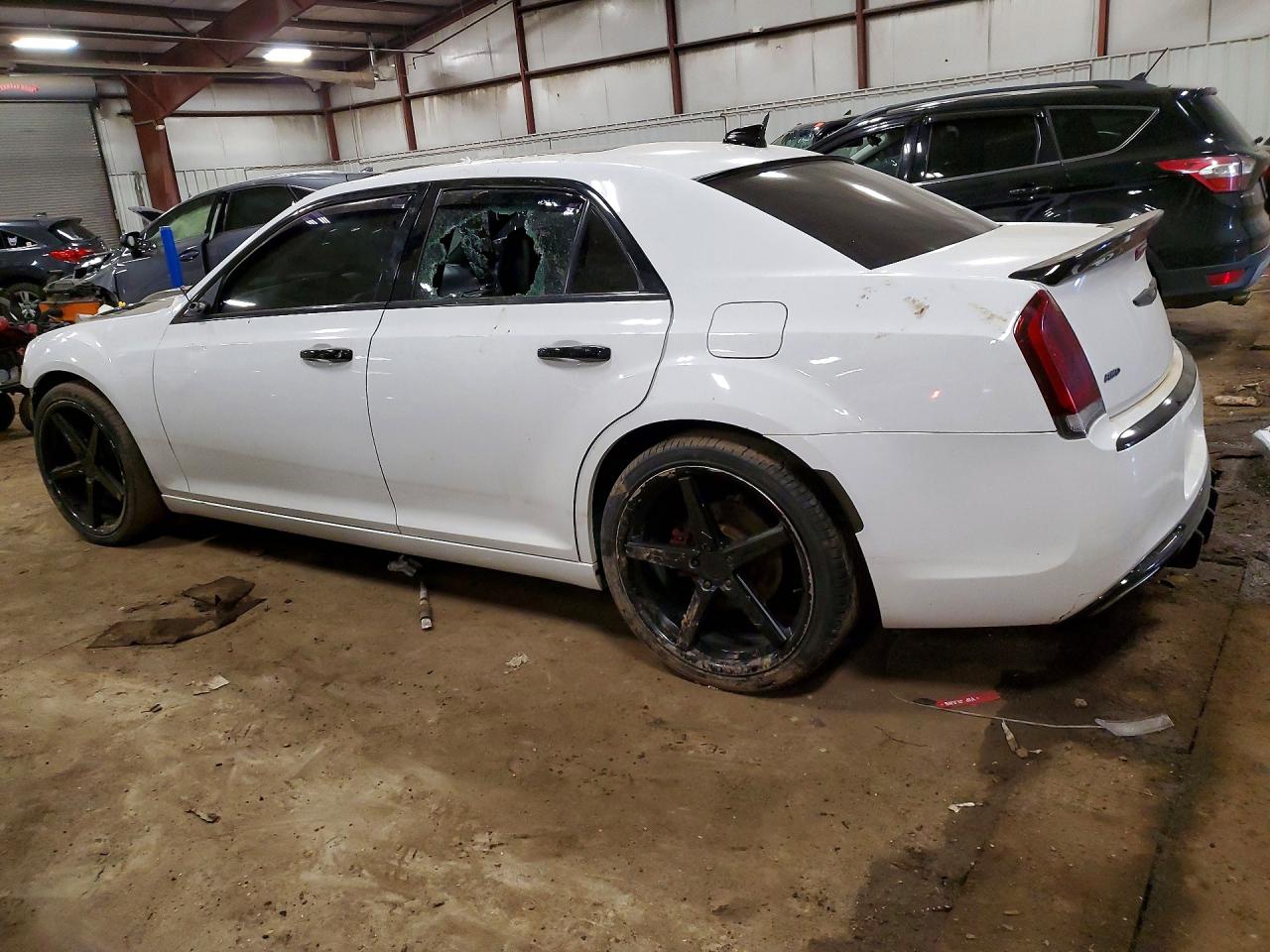 Chrysler 300 S