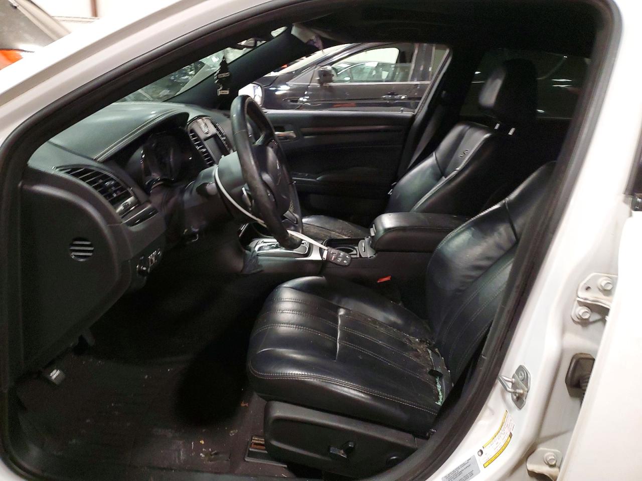 Chrysler 300 S