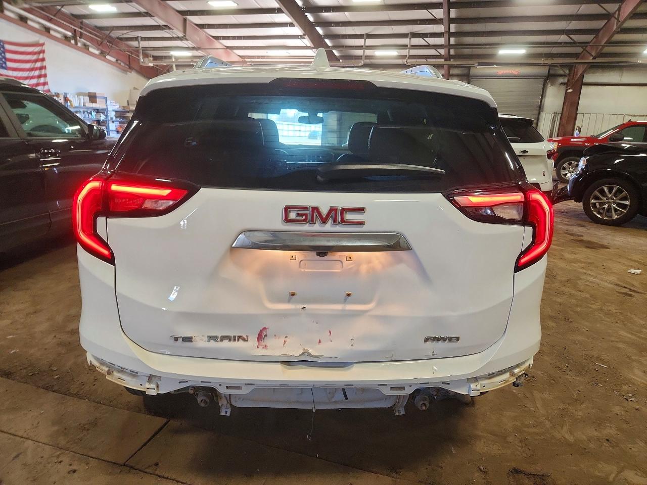 GMC Terrain Slt