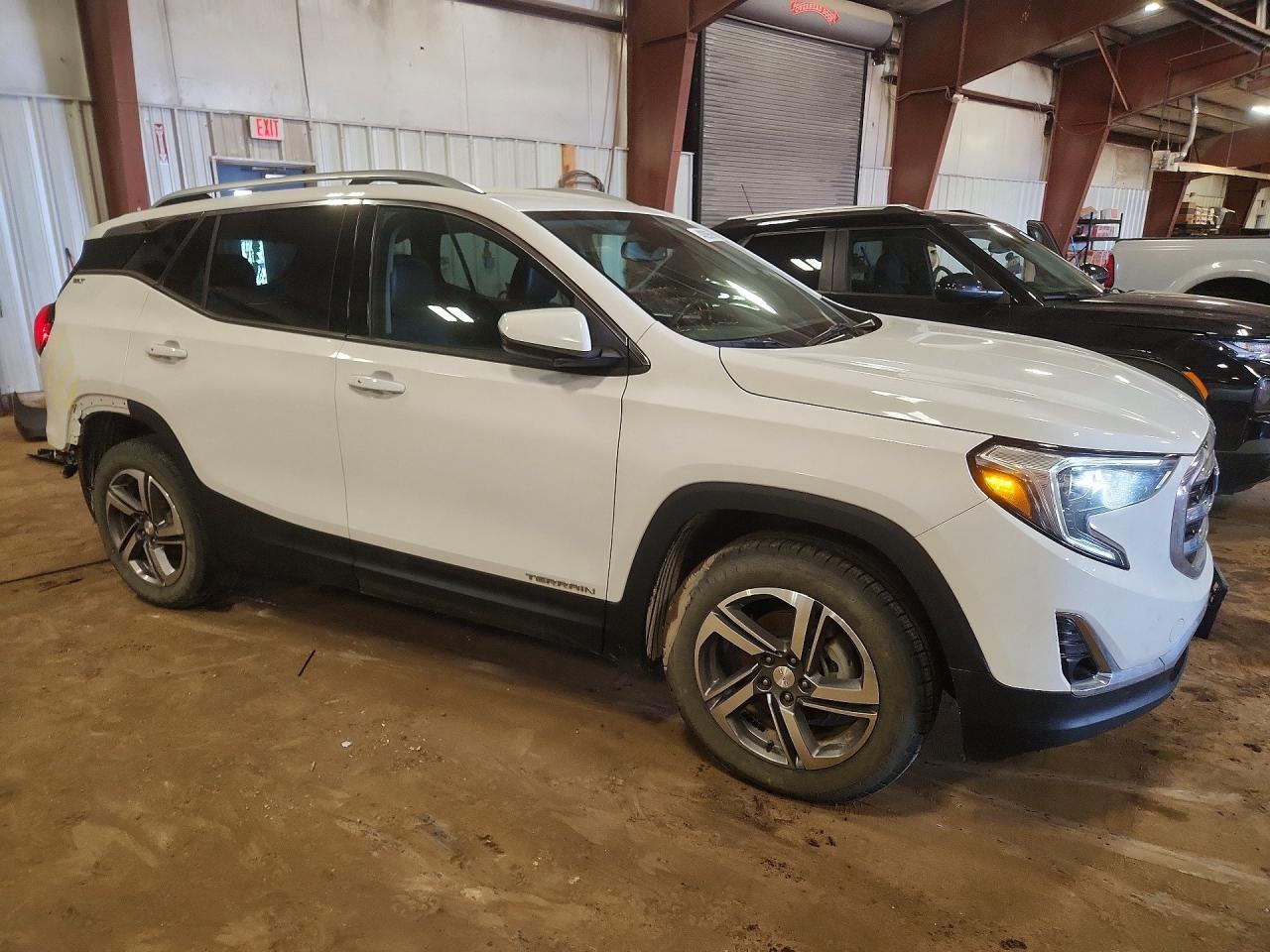 GMC Terrain Slt