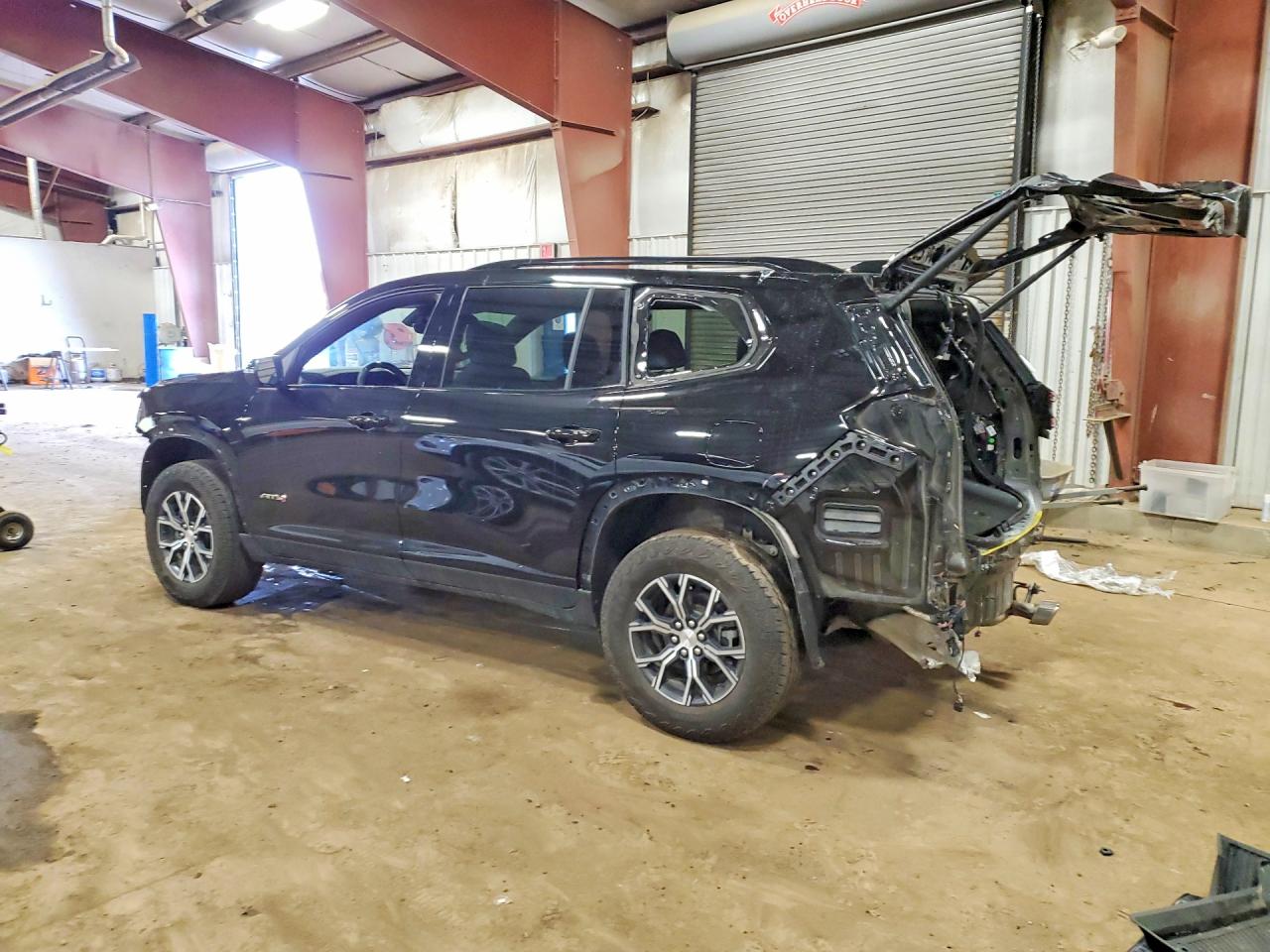 GMC Acadia At4