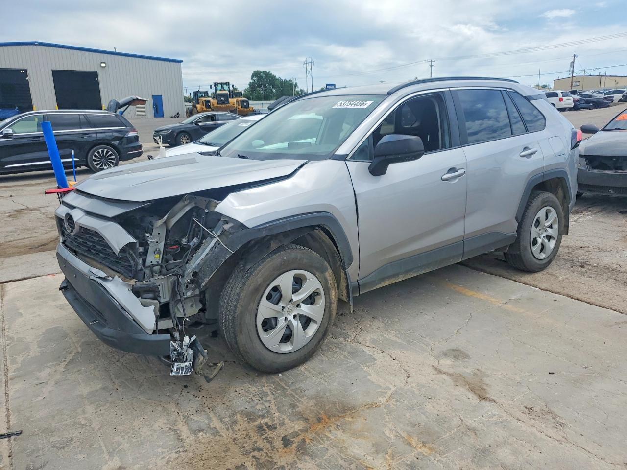 Salvage Toyota RAV4 Image