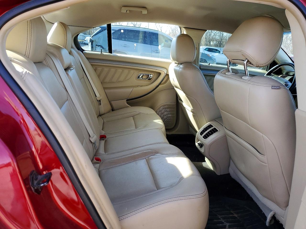Ford Taurus