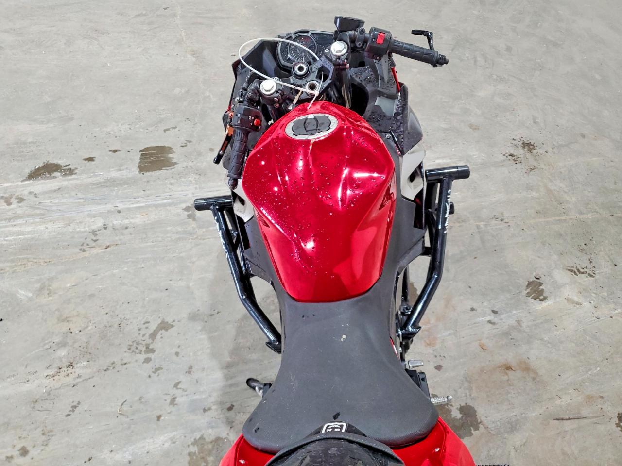 Kawasaki Ex400