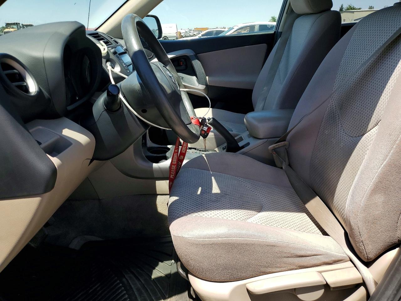 Toyota RAV4 Base