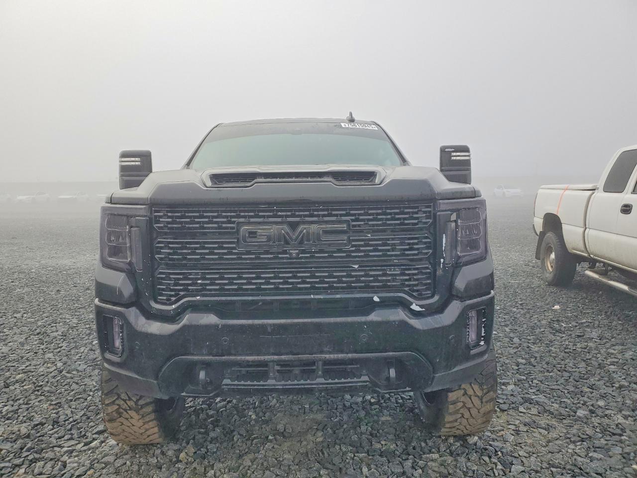 GMC Sierra K2500 Denali