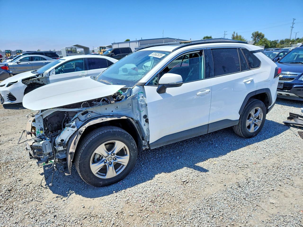 Salvage Toyota RAV4 Image
