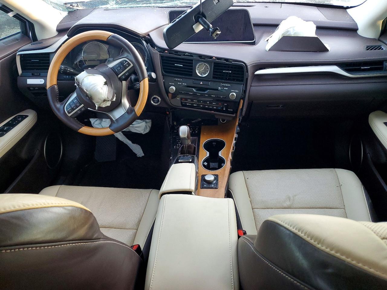 Lexus RX Base