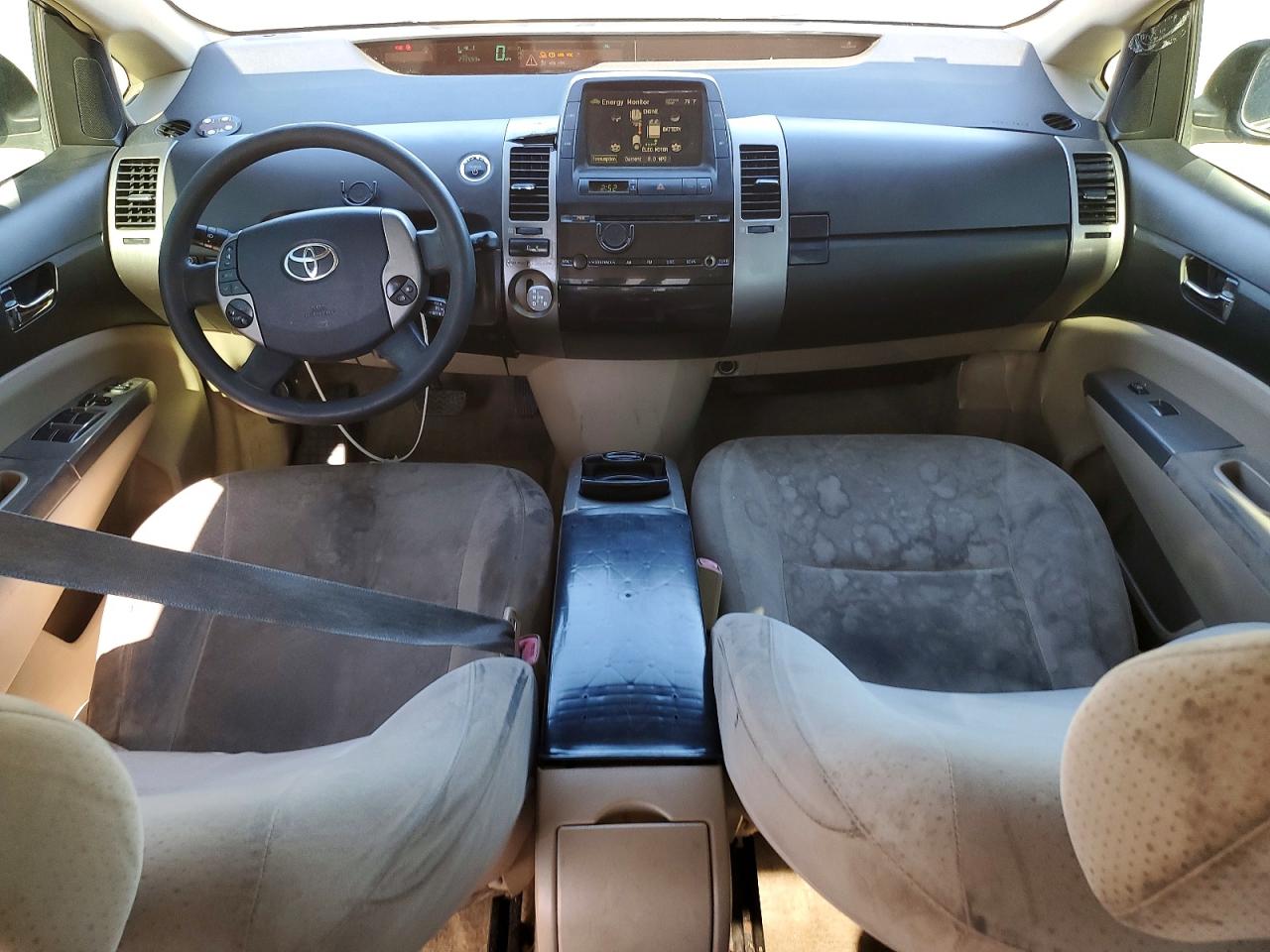 Toyota Prius Base
